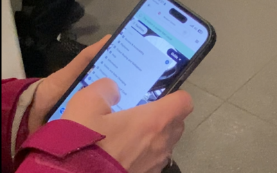 How Augmented Reality Wayfinding Makes Hospitals More Accessible